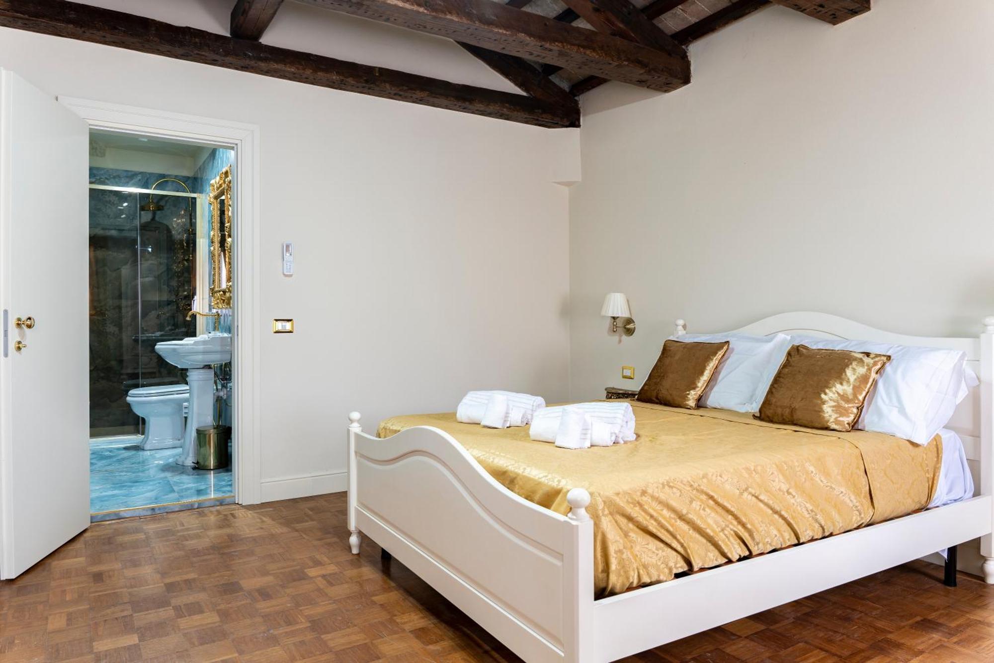 Palazzo Titti Rialto Suites Venice Luaran gambar