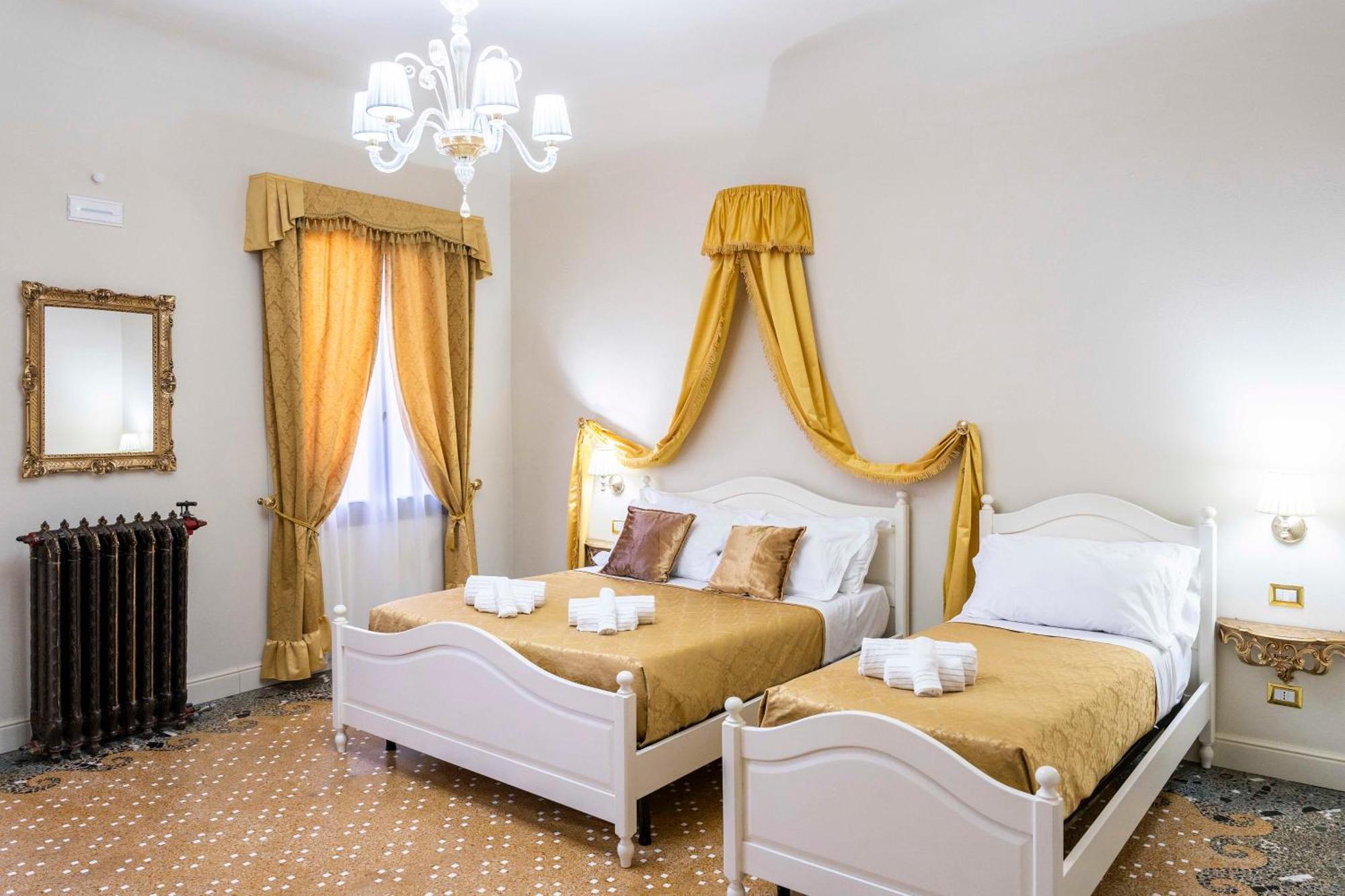 Palazzo Titti Rialto Suites Venice Luaran gambar